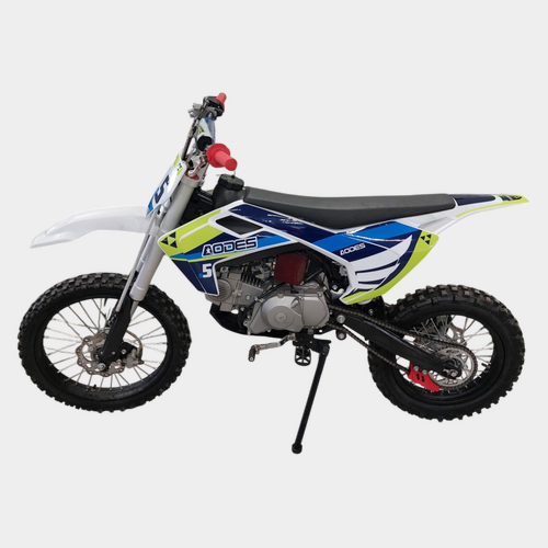 Мотоцикл HS150 белый